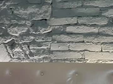 vixvixenn's chat room