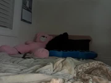 lunarose17's chat room