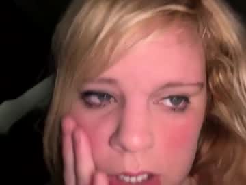 sweetlisa92's chat room