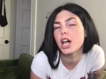 stacywithuu's chat room