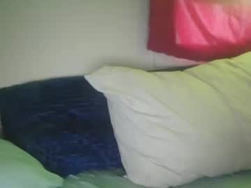 kaylaandmike23's chat room