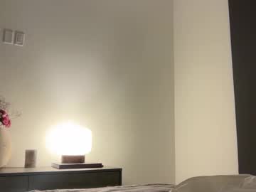 pollyyypocket's chat room