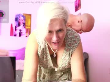goddexxofpleasure's chat room