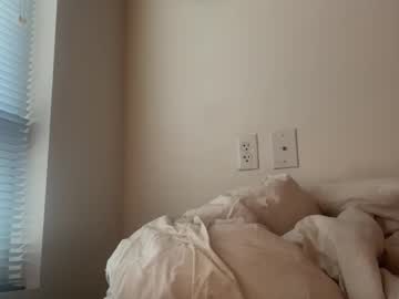 aviellaa's chat room