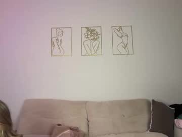 alyssastonee's chat room