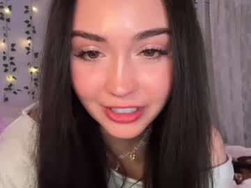 jocelyynn's chat room