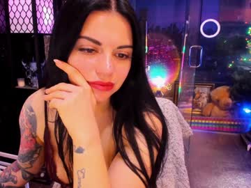 alma_pearl's chat room