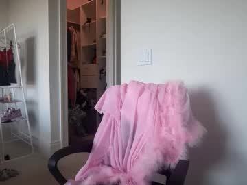 lunarose17's chat room