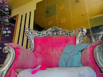 sofiequeen_'s chat room