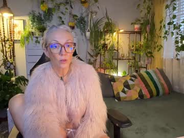 sunnie_dayz's chat room