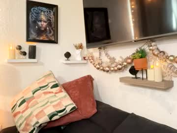 cumguzzlingskank's chat room