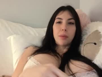 lilylustxoxo's chat room