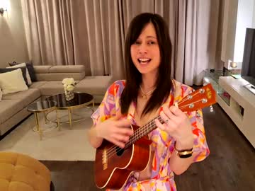 newchloe18's chat room