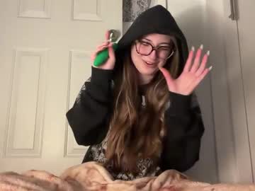 fantasyella's chat room