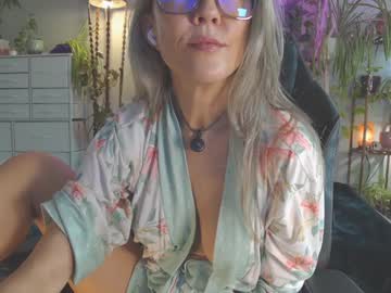 sunnie_dayz's chat room