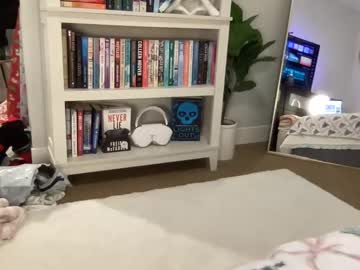 elenalovexxx's chat room