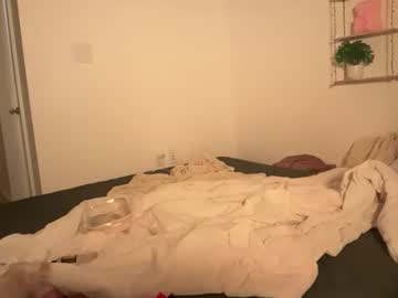 lilybrown07's chat room