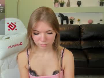 michafox's chat room