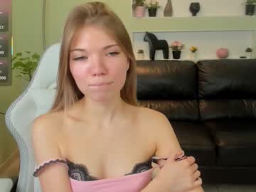 michafox's chat room