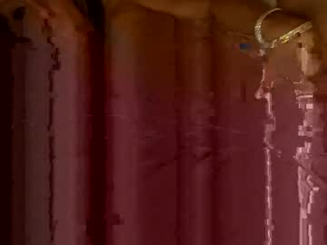 myspecsquirt4u1on1's chat room