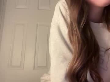 fantasyella's chat room