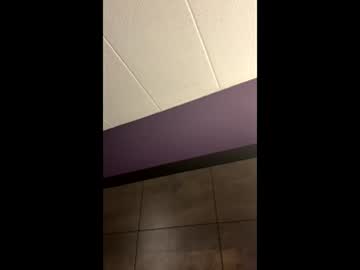 deepthroatqueen33's chat room