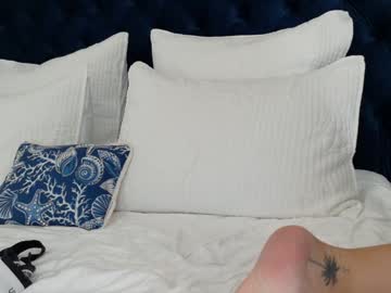 theislandgirl's chat room