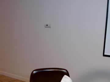 sadieeblake's chat room