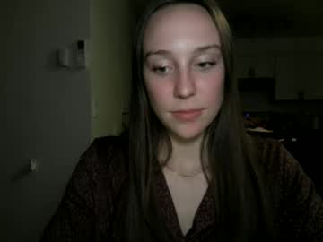 juicysavanah's chat room