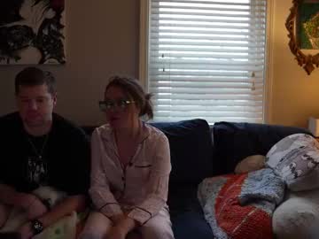 peachespunkins's chat room