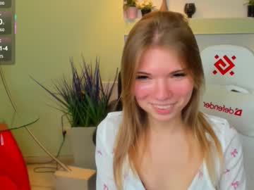 michafox's chat room