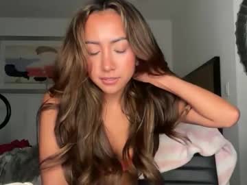 dollyrhodesss's chat room