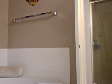 coupleoffantastics's chat room