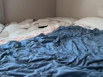 minahoneyy38's chat room