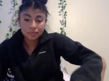 pretty_girl828687's chat room