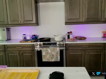 harliequinnx's chat room