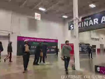 laurenphillips's chat room