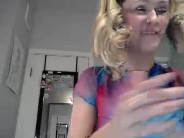 shyy_petitebaby's chat room