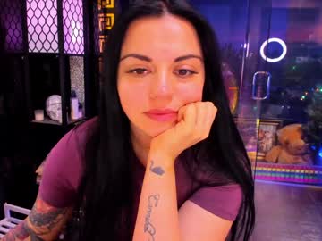 alma_pearl's chat room