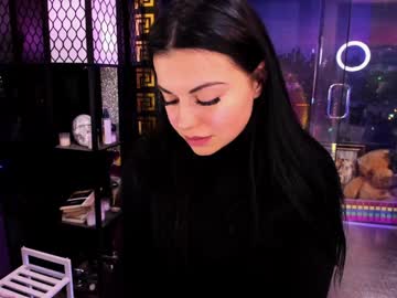 alma_pearl's chat room