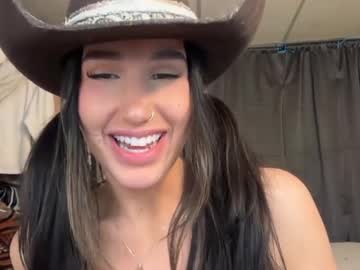 ella2sweet's chat room