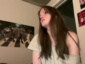 fionalioness's chat room