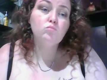 prettyinferno's chat room