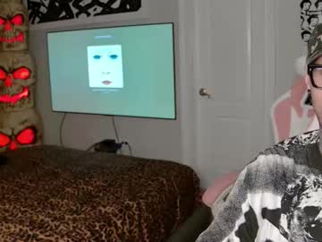 cassidyjustin's chat room