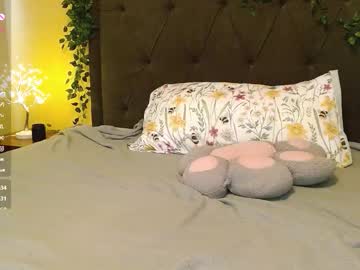 skybella_'s chat room