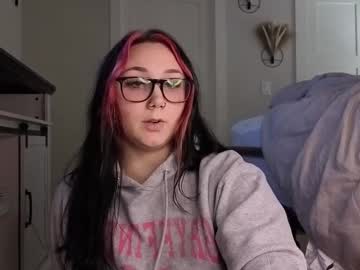 iveyjade33's chat room