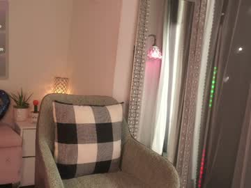 mysticxkitty's chat room