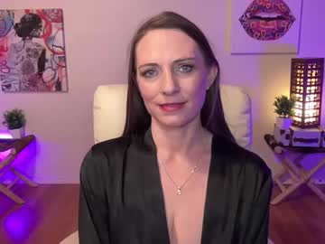 bunnieandthedude's chat room