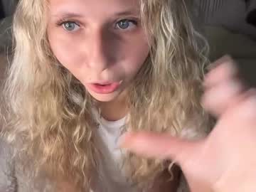 anyaa777's chat room