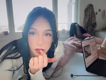 kendallmonroee's chat room